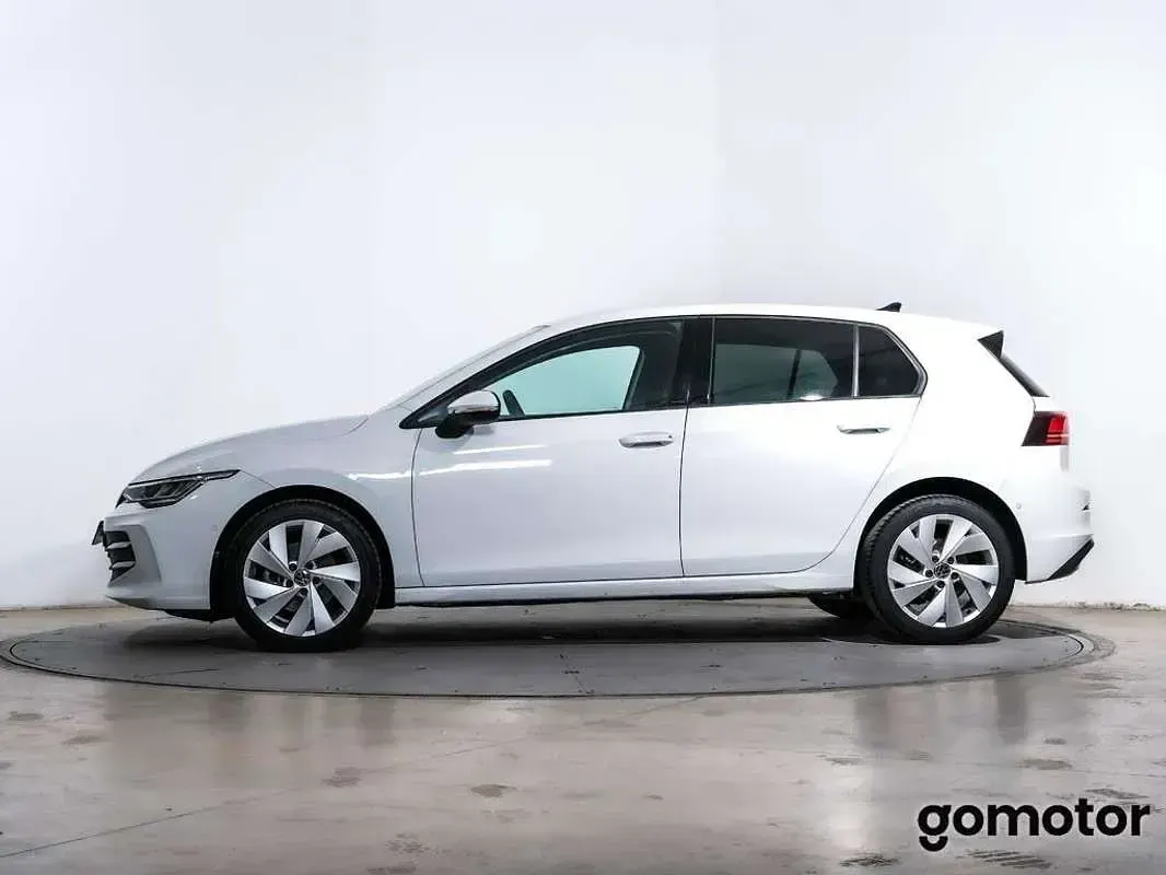 Usado VW Golf VIII 116 CV (85 kW) 2025 Blanco Utilitario