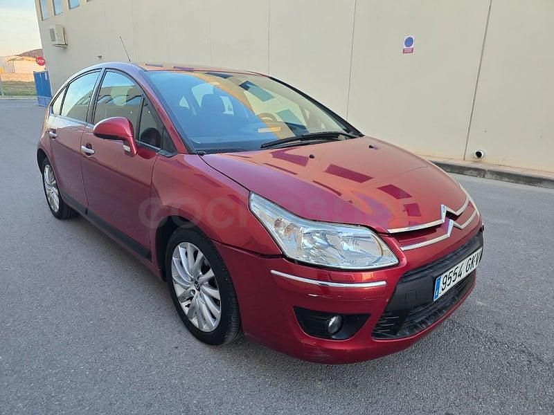 Usado Citroën C4 Exclusive 120 CV (88 kW) 2009 Granate Berlina