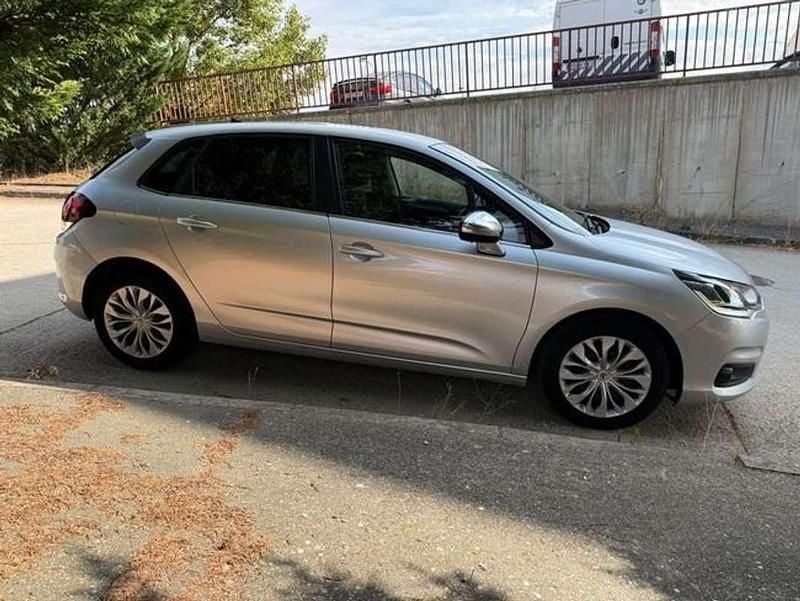 Usado Citroën C4 120 CV (88 kW) 2015 Gris Berlina
