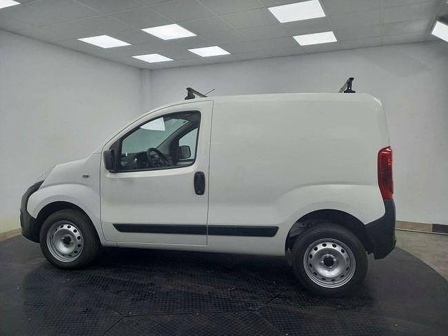 Usado Fiat Fiorino 75 CV (55 kW) 2019 Blanco Monovolumen