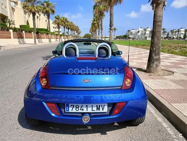 Usado Ford StreetKa 95 CV (69 kW) 2003 Azul Descapotable