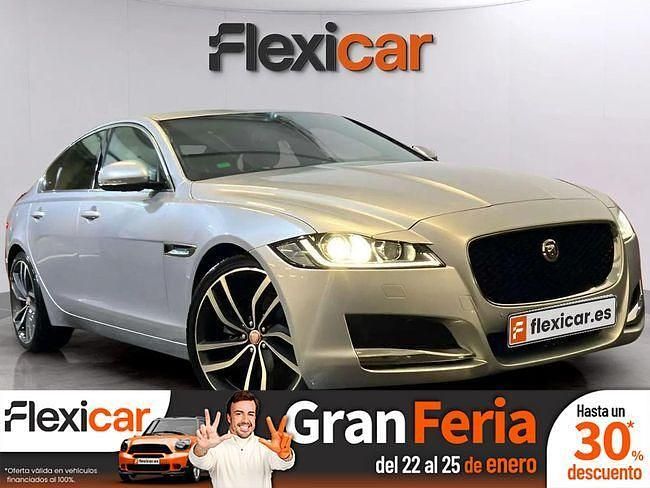 Gris Usado 2017 Jaguar XF R-Sport Berlina | 17.990 € (Un poco caro) - Imagen 1/4