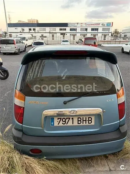 Usado Hyundai Atos GLS 55 CV (40 kW) 2002 Azul Utilitario