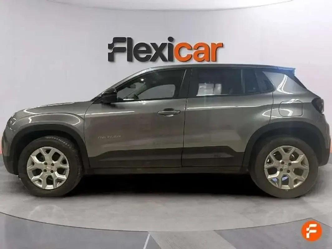 Usado Jeep Avenger Altitude 101 CV (74 kW) 2023 Gris SUV