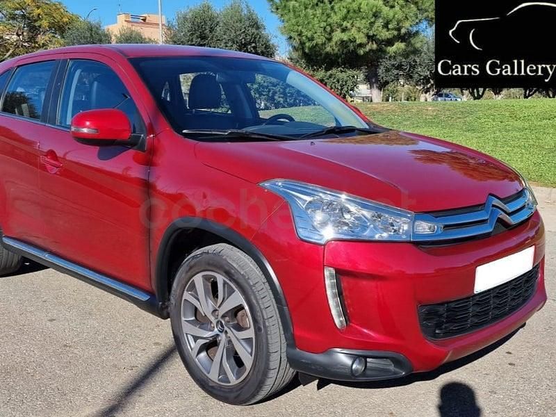 Usado Citroën C4 Feel 114 CV (83 kW) 2018 Granate SUV