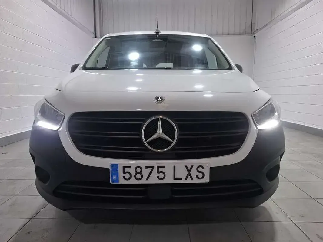 Usado Mercedes Citan 110 94 CV (69 kW) 2022 Blanco Monovolumen