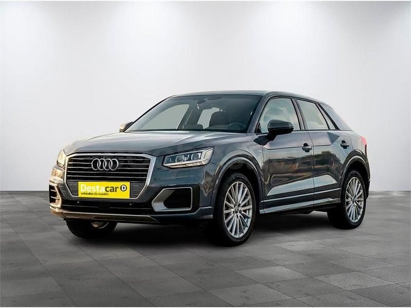 Usado Audi Q2 Advanced Plus 116 CV (85 kW) 2019 Gris / plata SUV