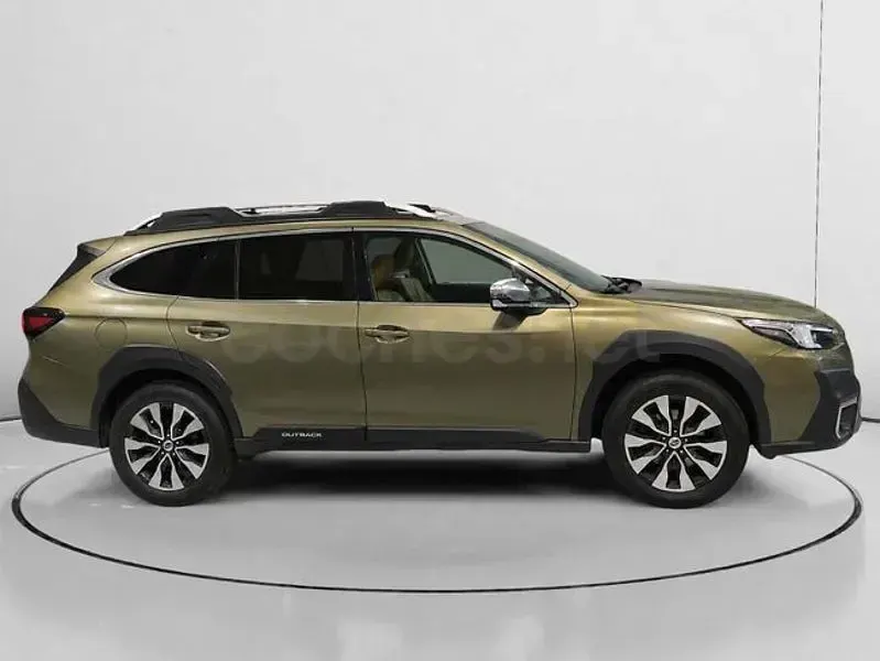 Usado Subaru Outback 169 CV (124 kW) 2023 Blanco Familiar