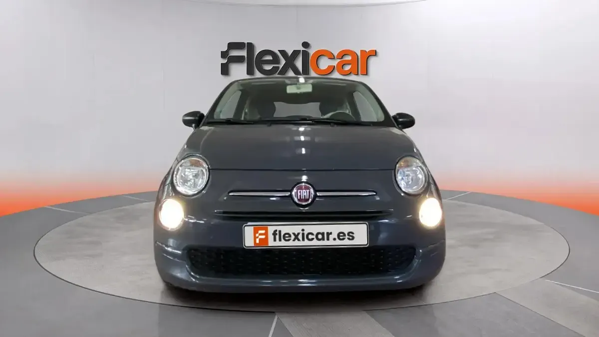 Usado Fiat 500 71 CV (52 kW) 2022 Gris Berlina