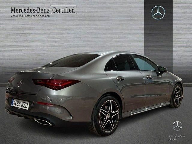 Usado Mercedes CLA220 AMG line 190 CV (139 kW) 2025 Gris montaña Berlina