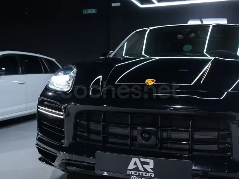 Usado Porsche Cayenne 680 CV (500 kW) 2022 Negro SUV