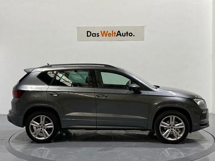 Usado Seat Ateca FR 150 CV (110 kW) 2025 Gris / plata SUV