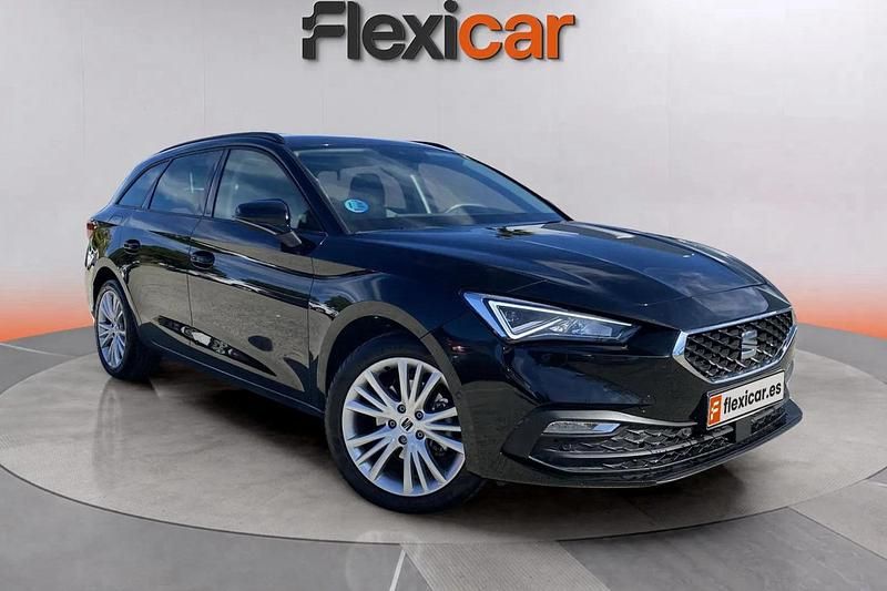 Negro Usado 2024 Seat Leon Style Berlina | 21.490 € (Super precio) - Imagen 1/4