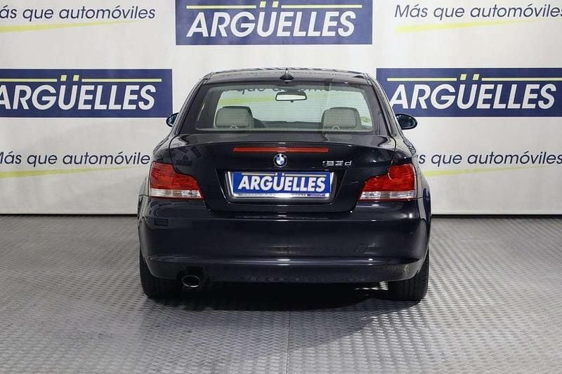 Usado BMW 123 Coupé 204 CV (150 kW) 2008 Negro Coupe