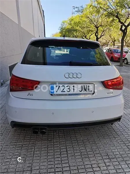 Usado Audi A1 Sportback 125 CV (91 kW) 2016 Blanco Utilitario