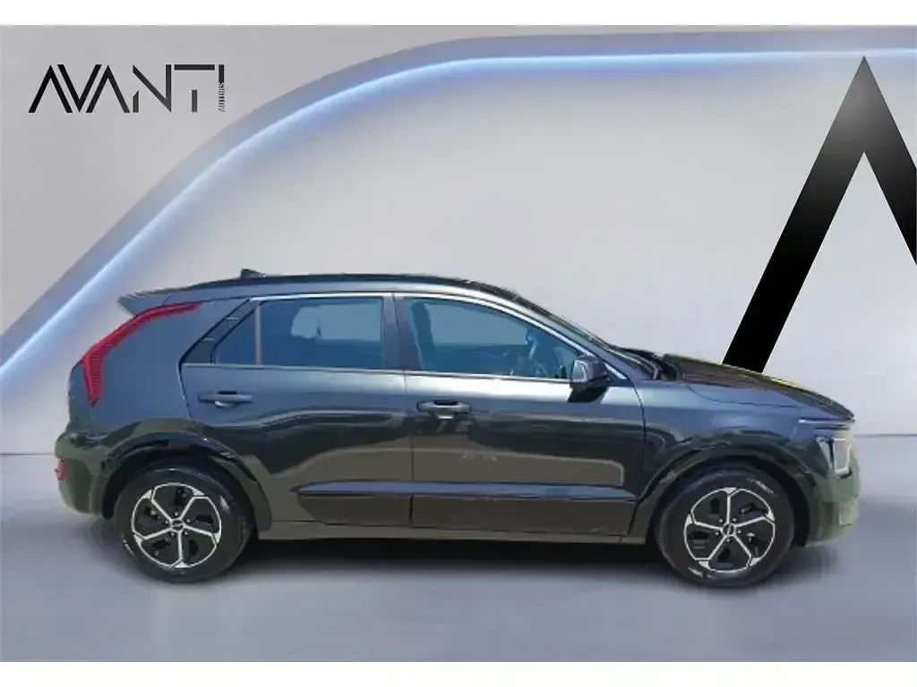 Usado Kia Niro 183 CV (134 kW) 2023 Negro SUV