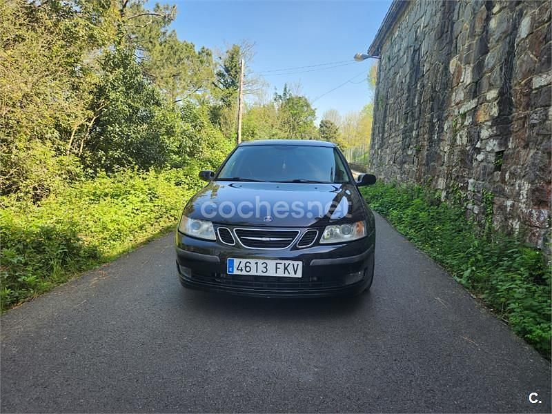 Usado Saab 9-3 Linear 150 CV (110 kW) 2003 Negro Berlina