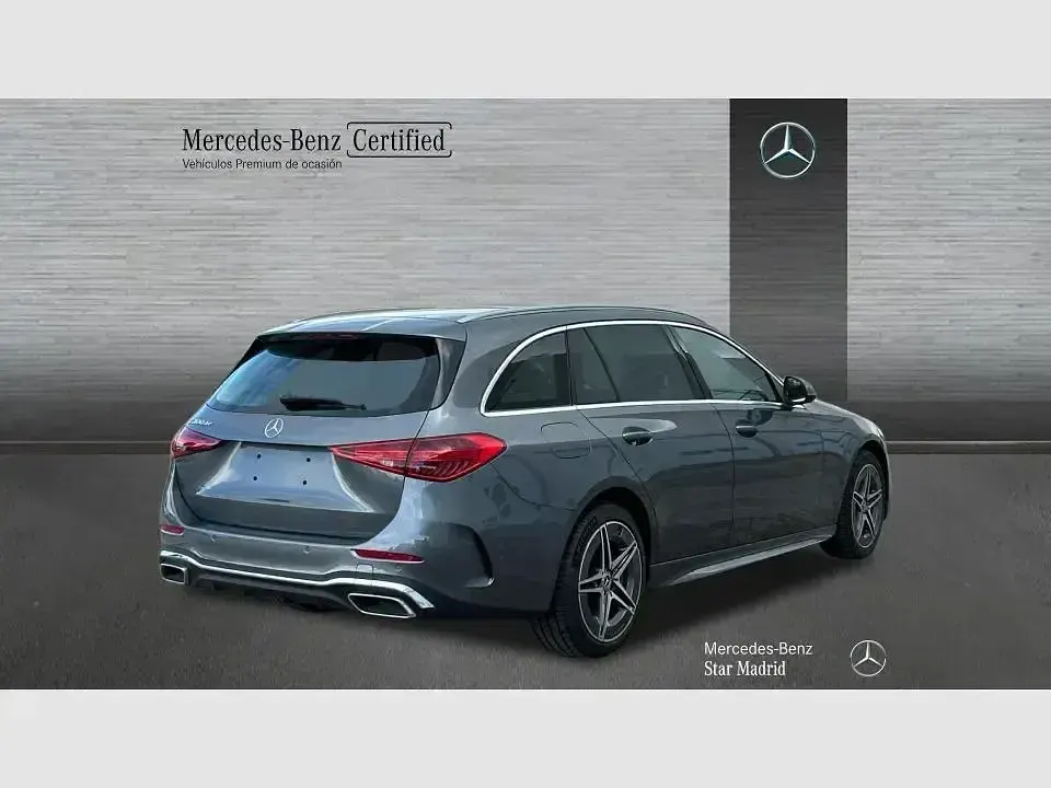 Usado Mercedes C300e 313 CV (230 kW) 2024 Gris Familiar
