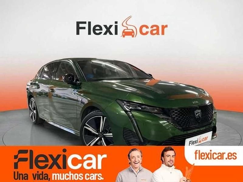 Verde Usado 2022 Peugeot 308 GT Berlina | 21.890 € - Imagen 1/1