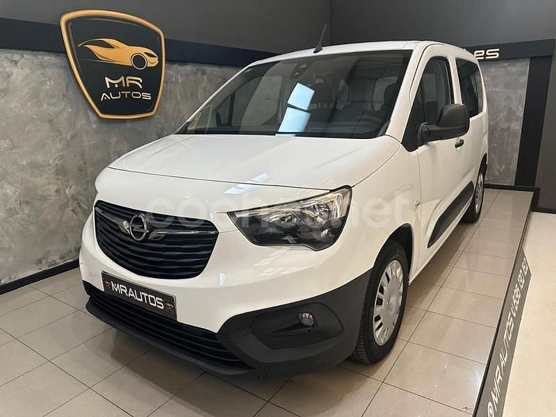 Usado Opel Combo Life Expression 102 CV (75 kW) 2019 Blanco Monovolumen