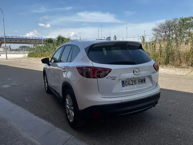 Usado Mazda CX-5 Luxury 150 CV (110 kW) 2013 Blanco SUV