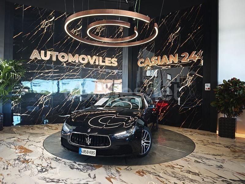 Negro Usado 2017 Maserati Ghibli GranLusso Berlina | 37.950 € (Precio justo) - Imagen 1/4