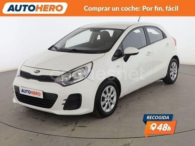 Blanco Usado 2015 Kia Rio Utilitario | 8099 € (Precio justo) - Imagen 1/3