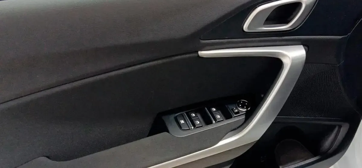Usado Kia Ceed 101 CV (74 kW) 2025 Blanco Utilitario