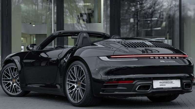 Negro Usado 2021 Porsche 911 Carrera 4 Cabriolet Descapotable | 134.900 € - Imagen 1/4