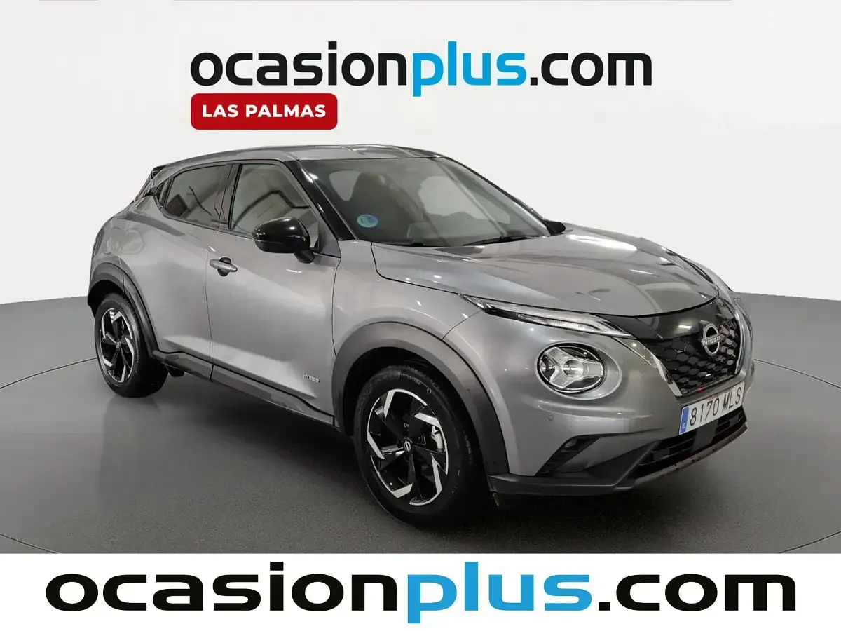 Begagnad Nissan Juke N-Connecta 143 HK (105 kW) 2023 Grå SUV