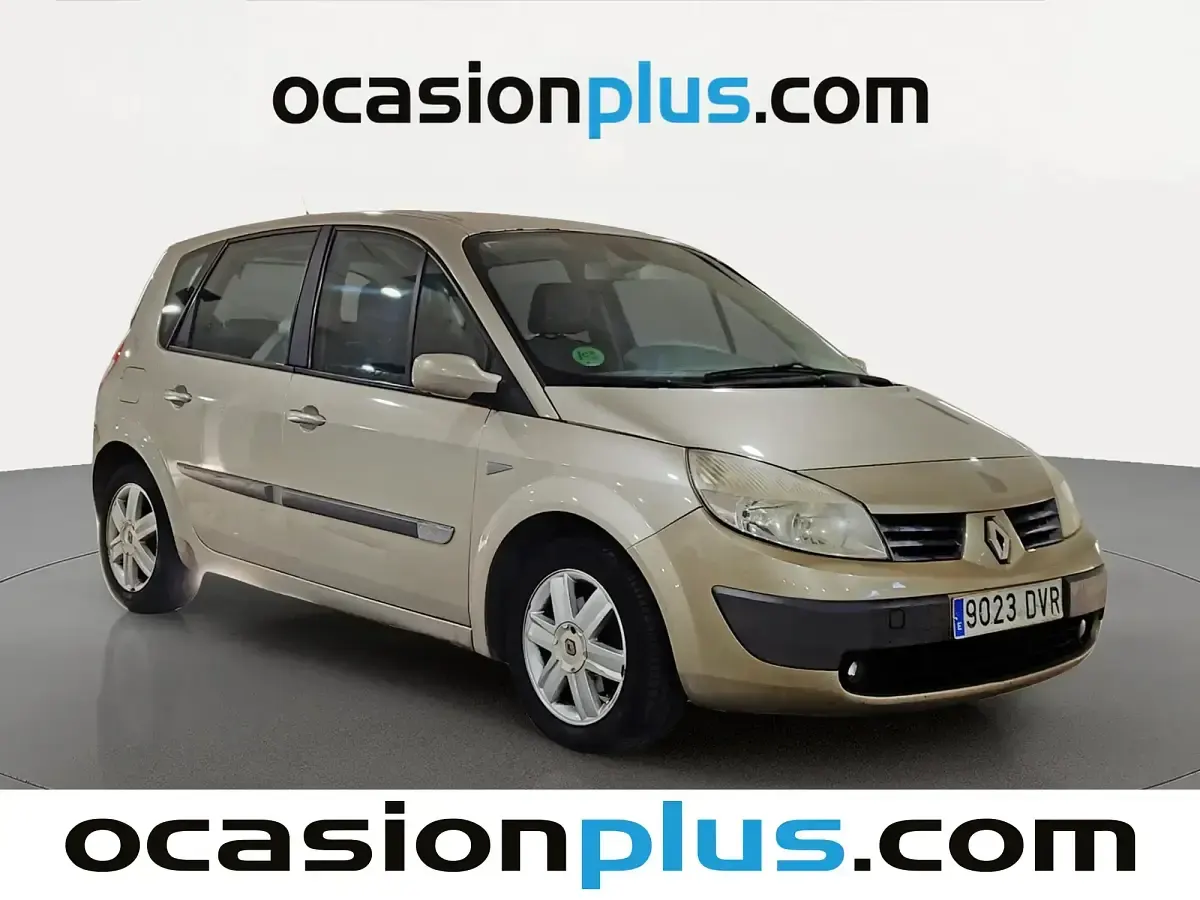 Usado Renault Scenic E-Tech Dynamique 111 CV (81 kW) 2006 Beige Monovolumen