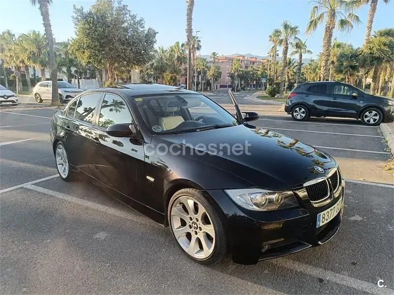 Usado BMW 320 150 CV (110 kW) 2006 Negro Berlina