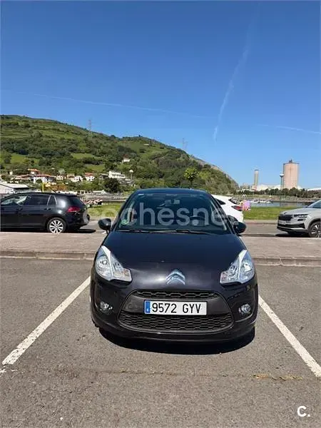 Usado Citroën C3 Exclusive 95 CV (69 kW) 2010 Negro Berlina