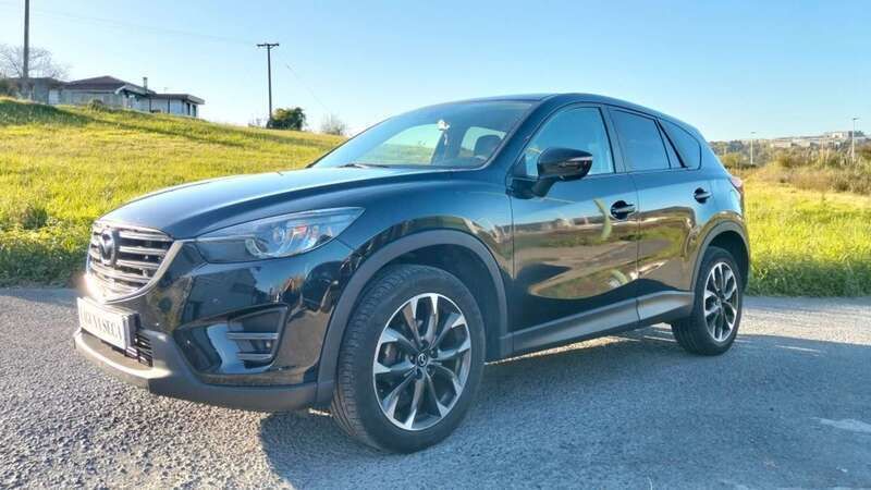 Negro Usado 2016 Mazda CX-5 Luxury SUV | 11.750 € (Precio justo) - Imagen 1/4