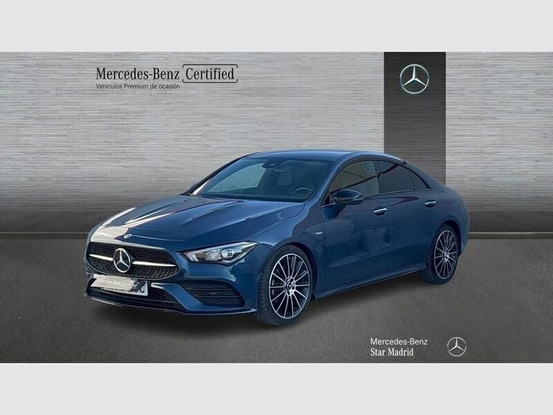 Azul Usado 2022 Mercedes CLA180 AMG line Berlina | 30.990 € (Caro) - Imagen 1/4