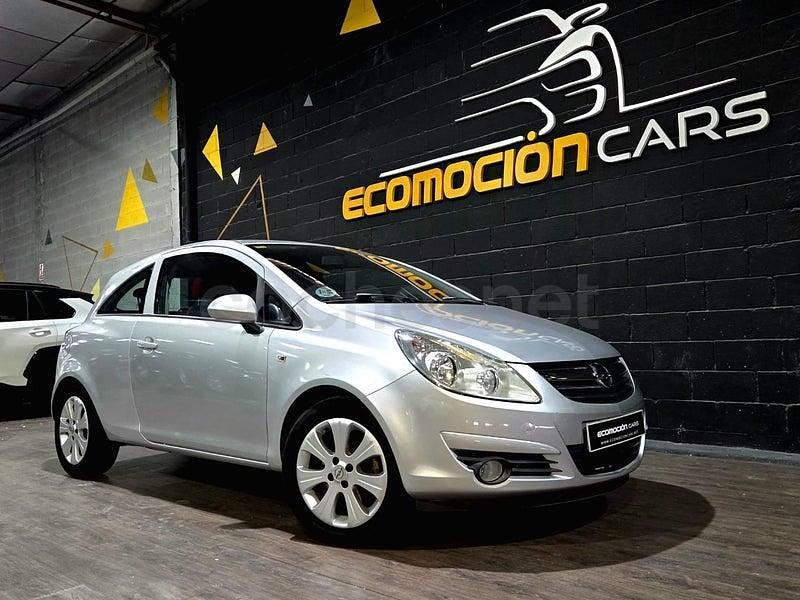 Usado Opel Corsa 90 CV (66 kW) 2008 Gris / plata Utilitario