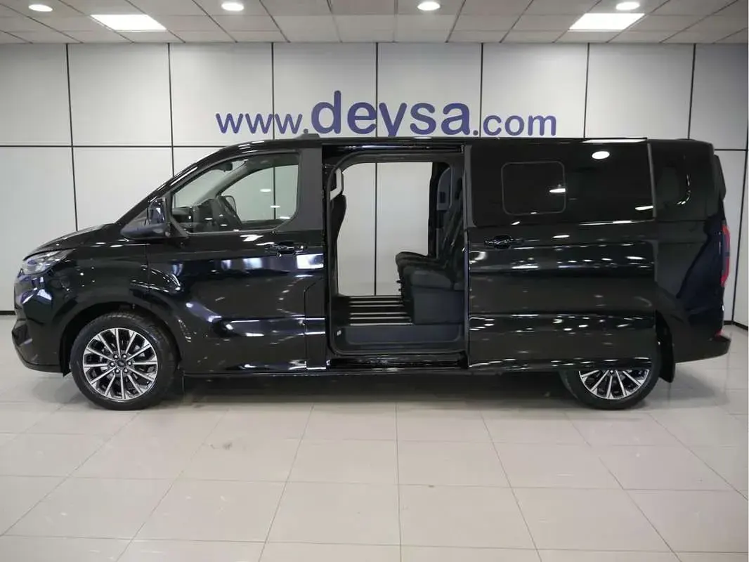 Nuevo Ford Tourneo Custom Titanium X 150 CV (110 kW) 2026 Van