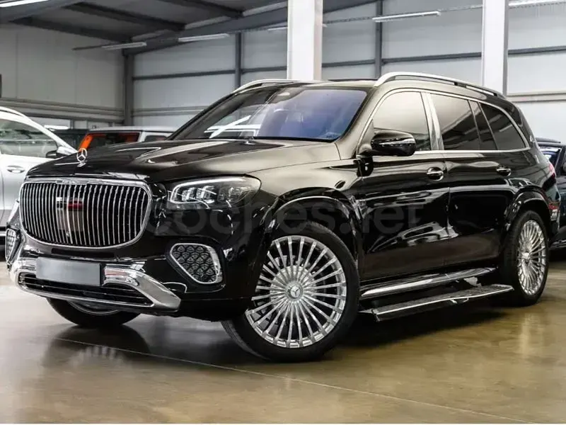 Usado Mercedes GLS600 Maybach 557 CV (409 kW) 2025 Negro SUV