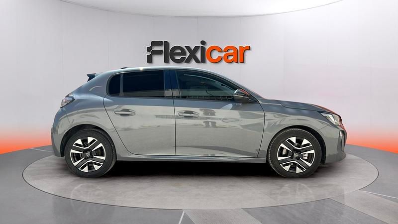 Usado Peugeot 208 Allure 101 CV (74 kW) 2025 Gris Utilitario