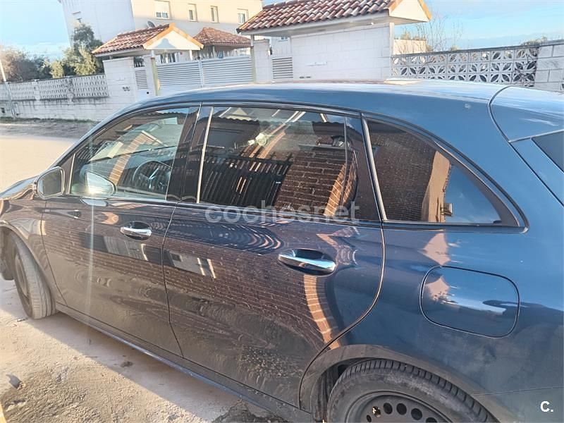 Usado Mercedes B250e 218 CV (160 kW) 2022 Azul Monovolumen