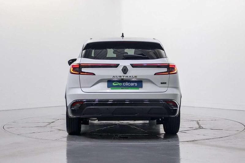 Usado Renault Austral Techno 199 CV (146 kW) 2024 Blanco SUV