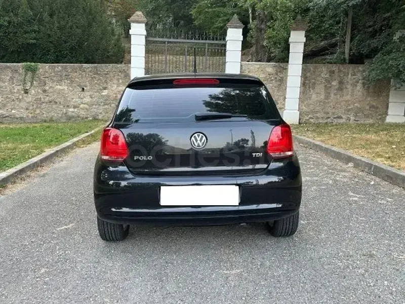 Usado VW Polo Advance 75 CV (55 kW) 2011 Negro Utilitario