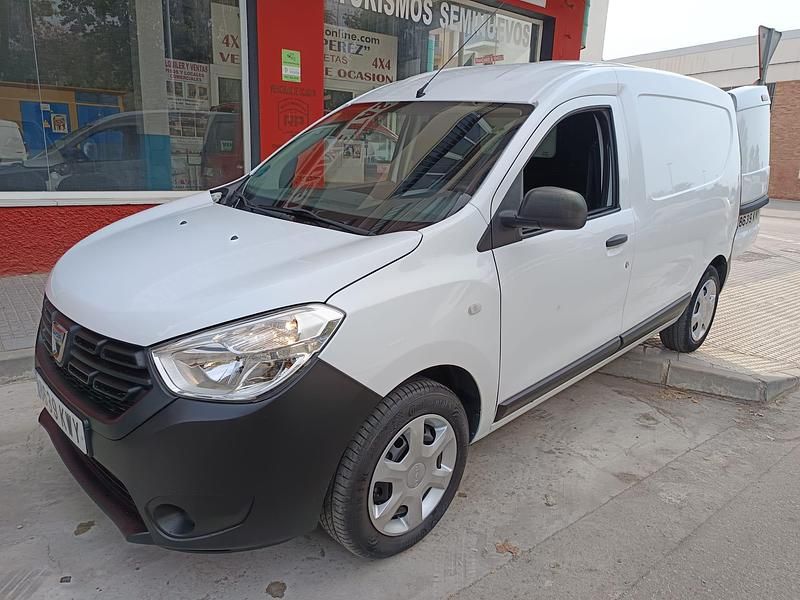 Blanco Usado 2019 Dacia Dokker Essentiel Van | 12.500 € - Imagen 1/4