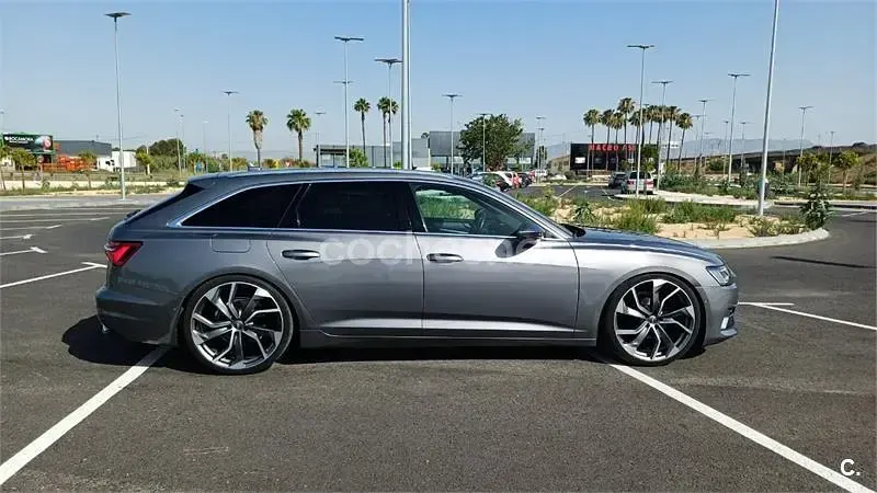 Usado Audi A6 Design 163 CV (119 kW) 2019 Gris / plata Familiar