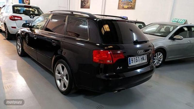 Usado Audi A4 140 CV (102 kW) 2006 Negro Familiar