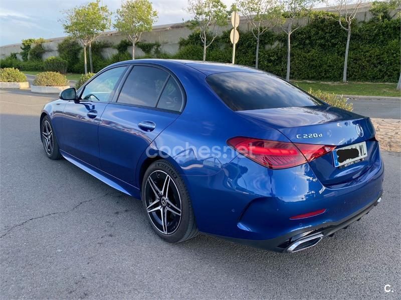 Usado Mercedes C220 200 CV (147 kW) 2022 Azul Berlina