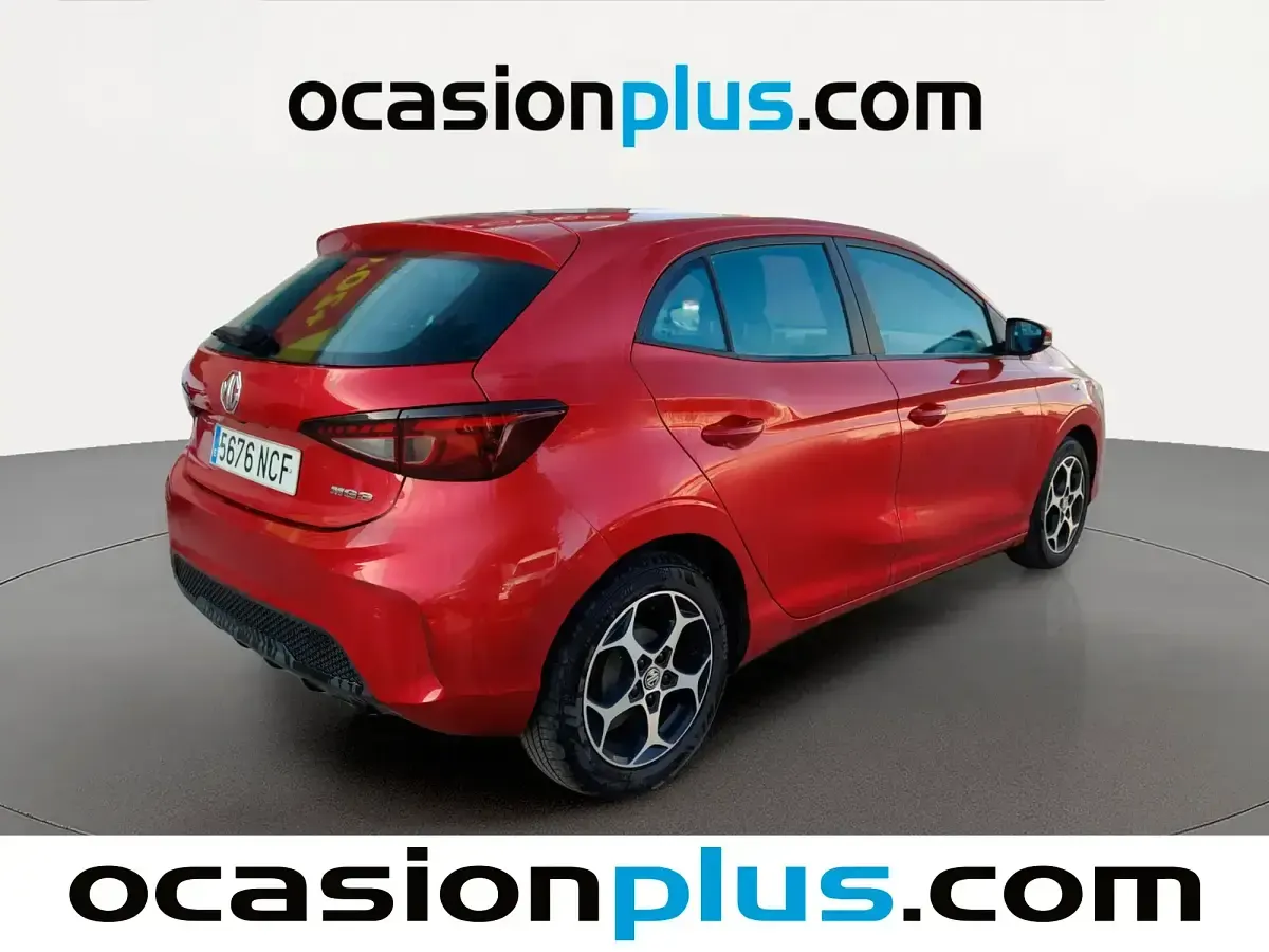 Usado MG MG3 Comfort 116 CV (85 kW) 2025 Rojo Utilitario