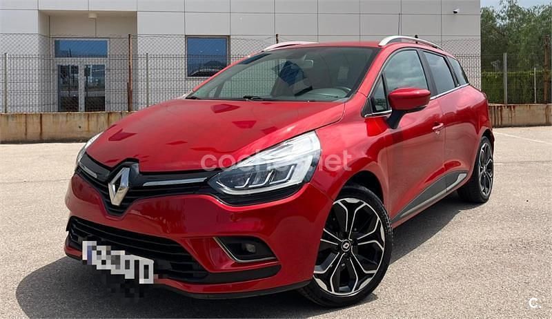 Usado Renault Clio IV Zen 90 CV (66 kW) 2019 Rojo Berlina
