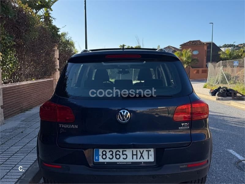 Usado VW Tiguan Business 140 CV (102 kW) 2014 Azul SUV