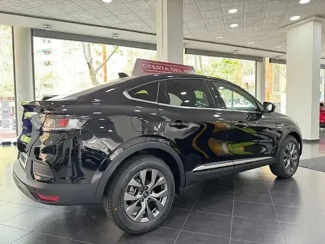 Nouvelle Renault Arkana Techno 143 ch (105 kW) 2026 Noir SUV